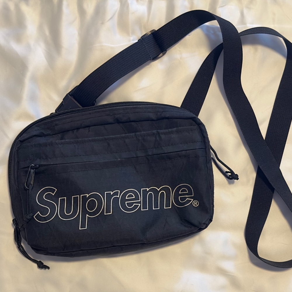 Supreme Shoulder Bag